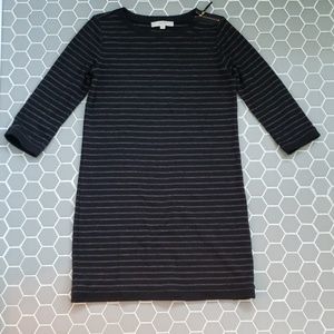 LOFT quarter length sleeve shift dress